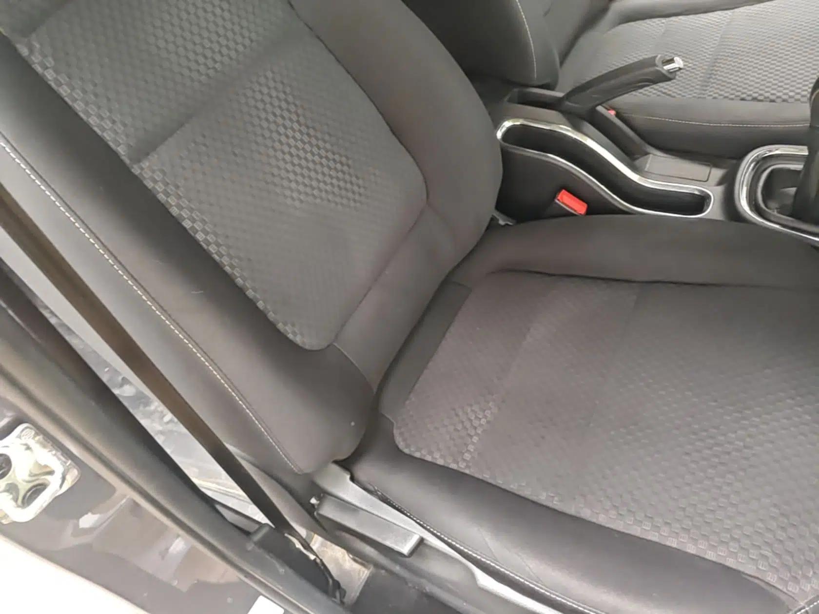Jinbei Gold Hiace 2021 1.6L Box Van Engineering Lion 2-Seater — миниатюра 19