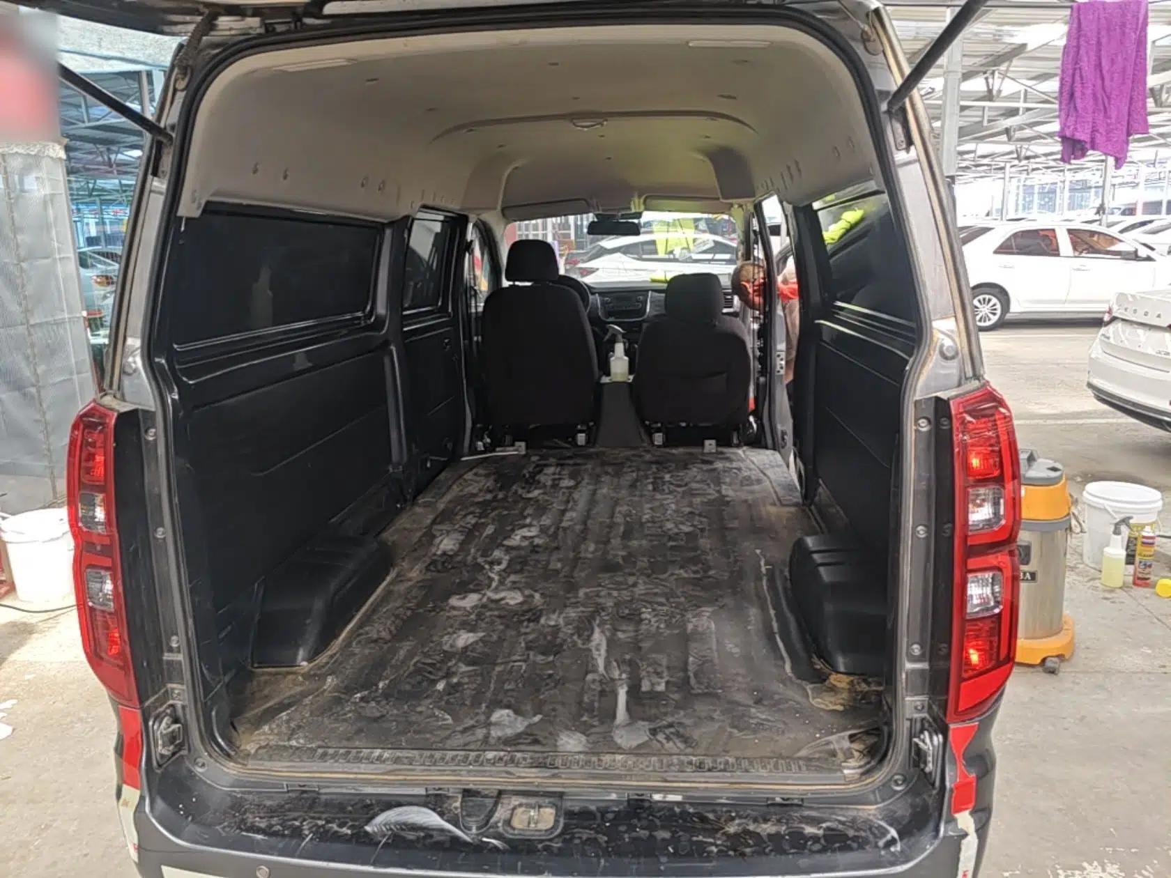 Jinbei Gold Hiace 2021 1.6L Box Van Engineering Lion 2-Seater — миниатюра 22