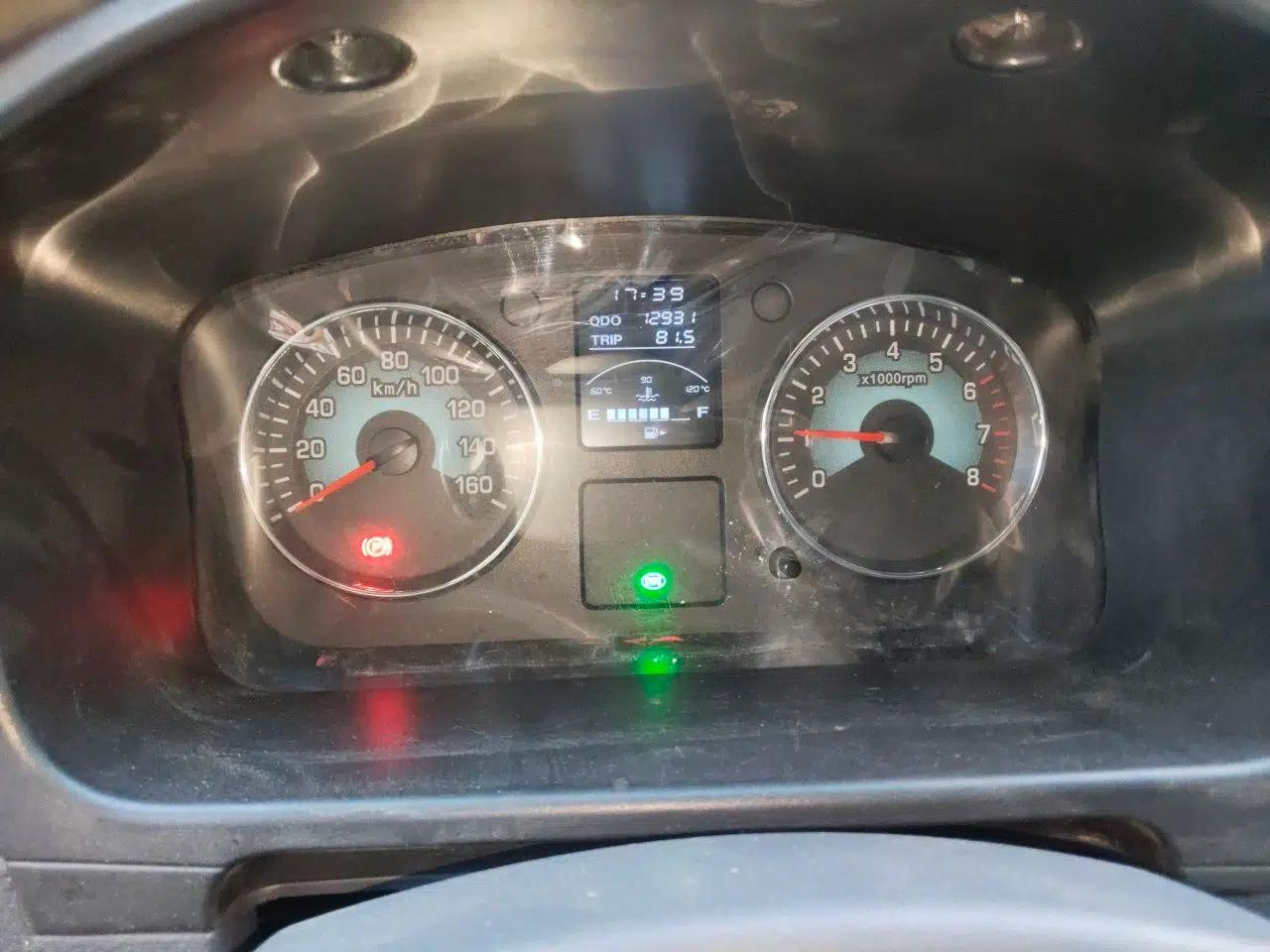 Jinbei Hiace X30 CNG 2023 1.5L Natural Gas Super-Enjoyment Van 2/5 Seats No Air Conditioning SWCC15M — миниатюра 11
