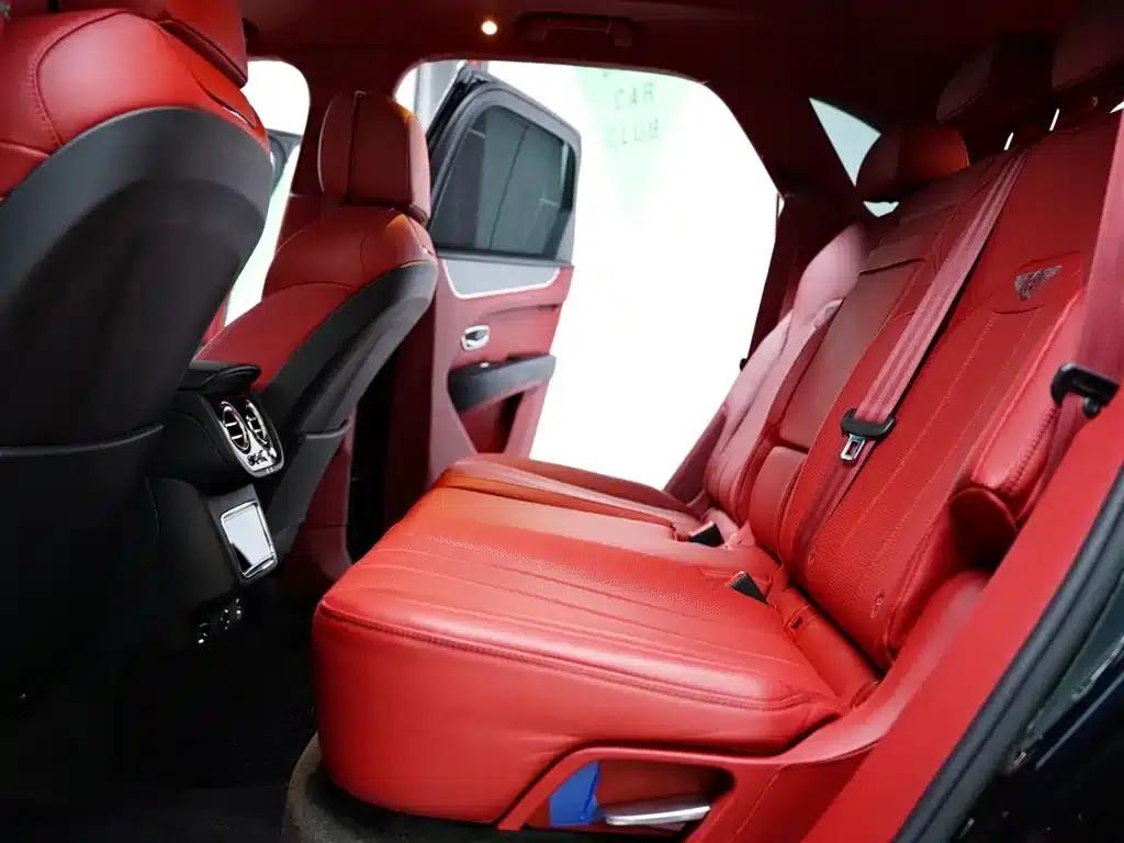 Bentayga Plug-in Hybrid 2021 3.0T PHEV — миниатюра 38