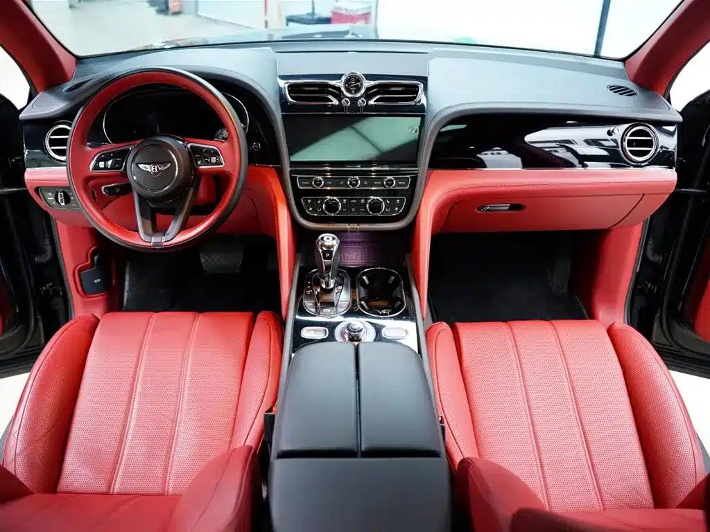 Bentayga Plug-in Hybrid 2021 3.0T PHEV — миниатюра 51