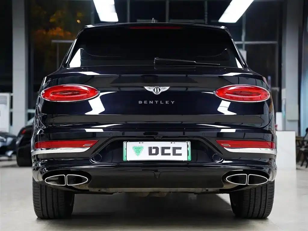 Bentayga Plug-in Hybrid 2021 3.0T PHEV — миниатюра 7