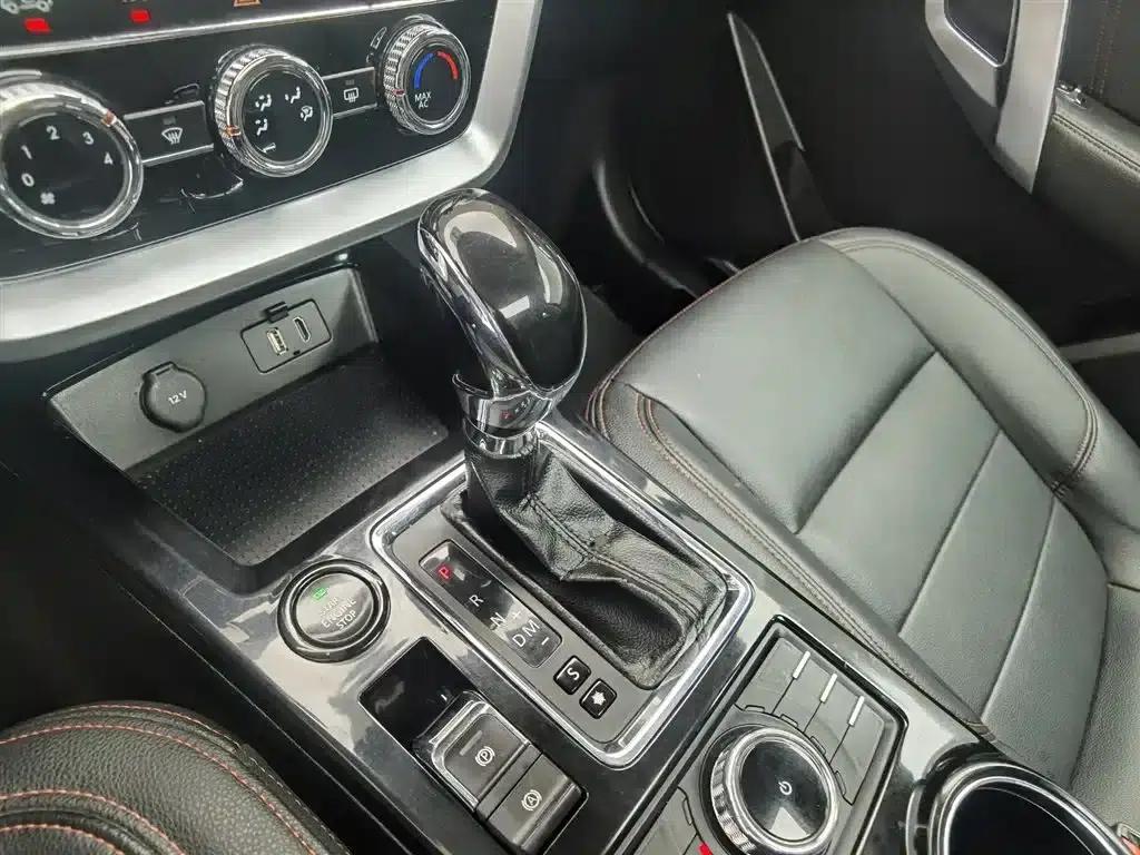 Beijing BJ20 2016 1.5T CVT Luxury Edition — миниатюра 13