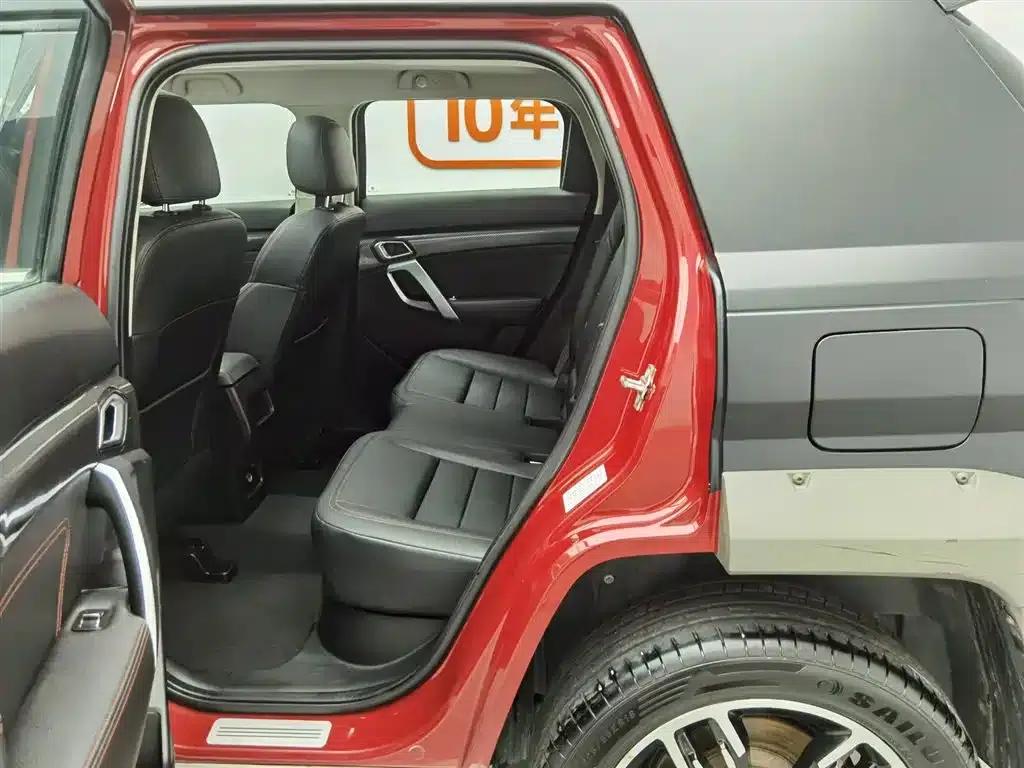 Beijing BJ20 2016 1.5T CVT Luxury Edition — миниатюра 15