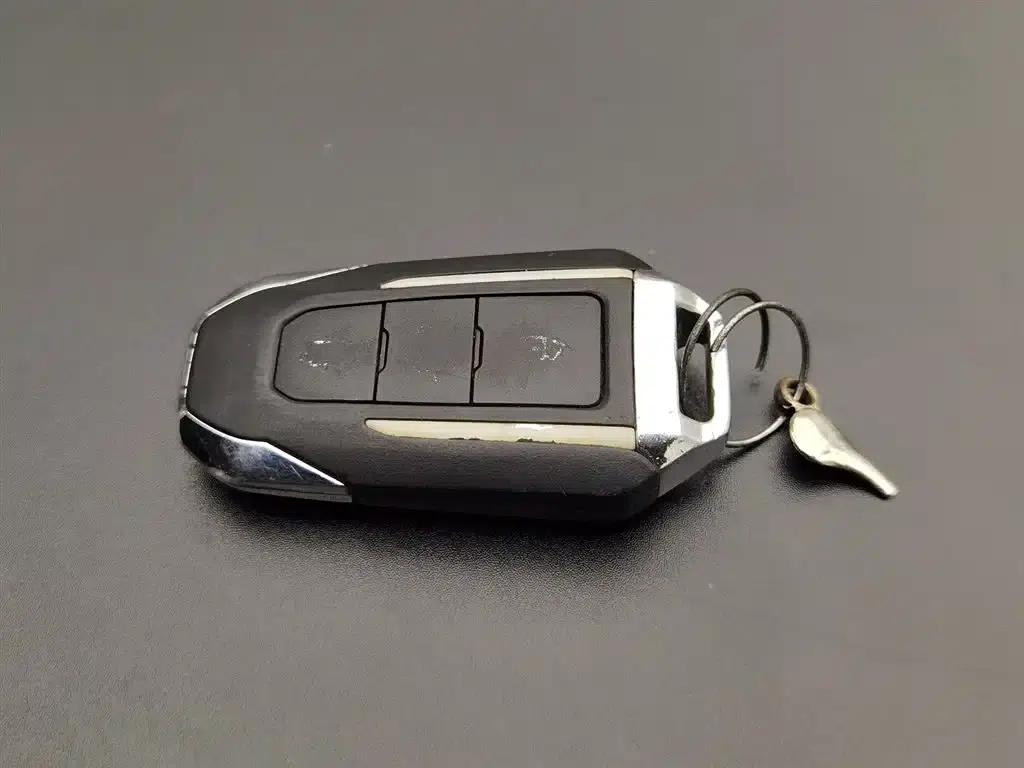 Beijing BJ20 2016 1.5T CVT Luxury Edition — миниатюра 19