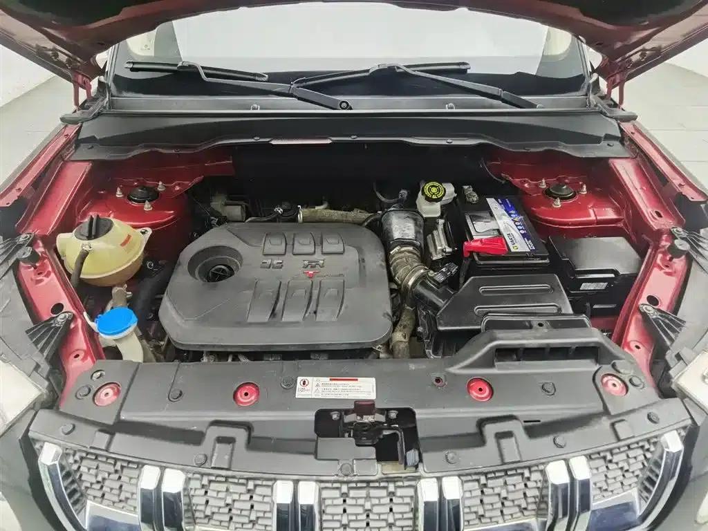 Beijing BJ20 2016 1.5T CVT Luxury Edition — миниатюра 6