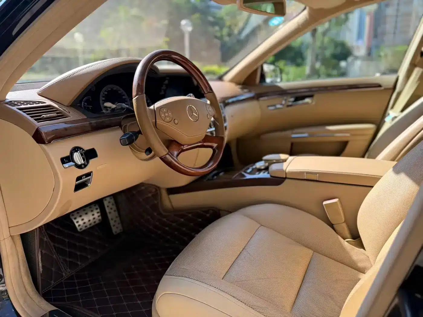 Brabus S-Class 2011 40S — миниатюра 4