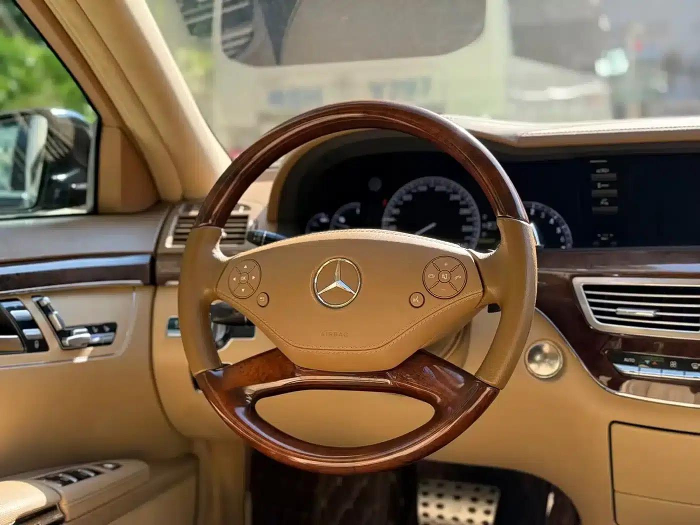Brabus S-Class 2011 40S — миниатюра 31