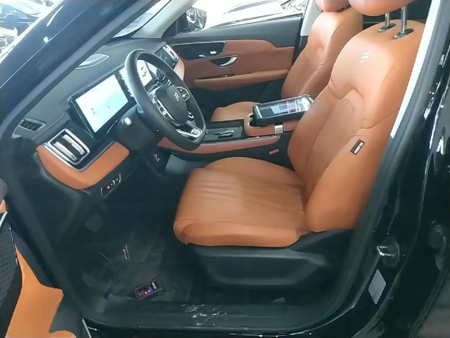 JETOUR Shanhai L7 2024 1.5T 120km MAX 5-Seater — миниатюра 17