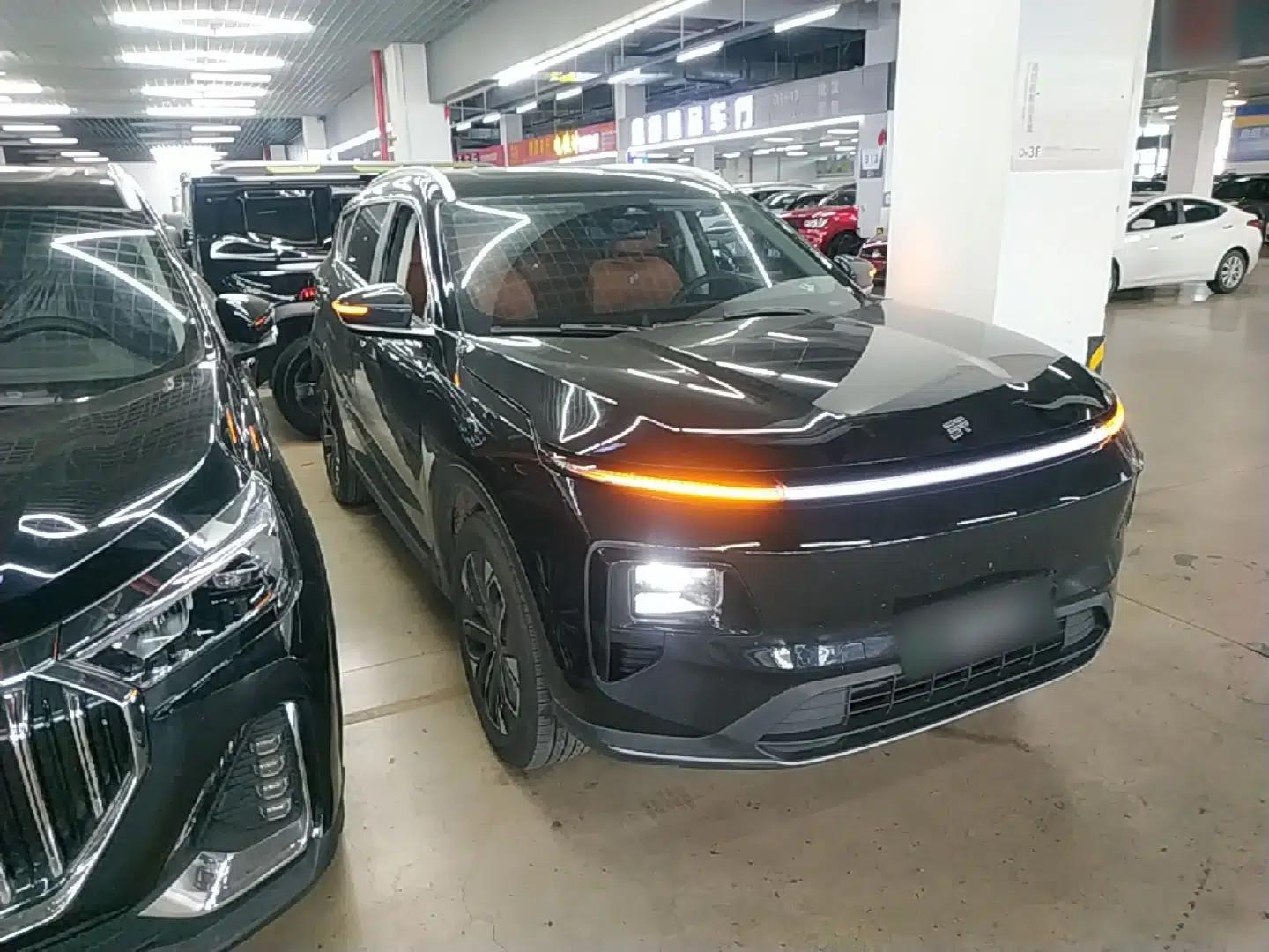 JETOUR Shanhai L7 2024 1.5T 120km MAX 5-Seater — миниатюра 3