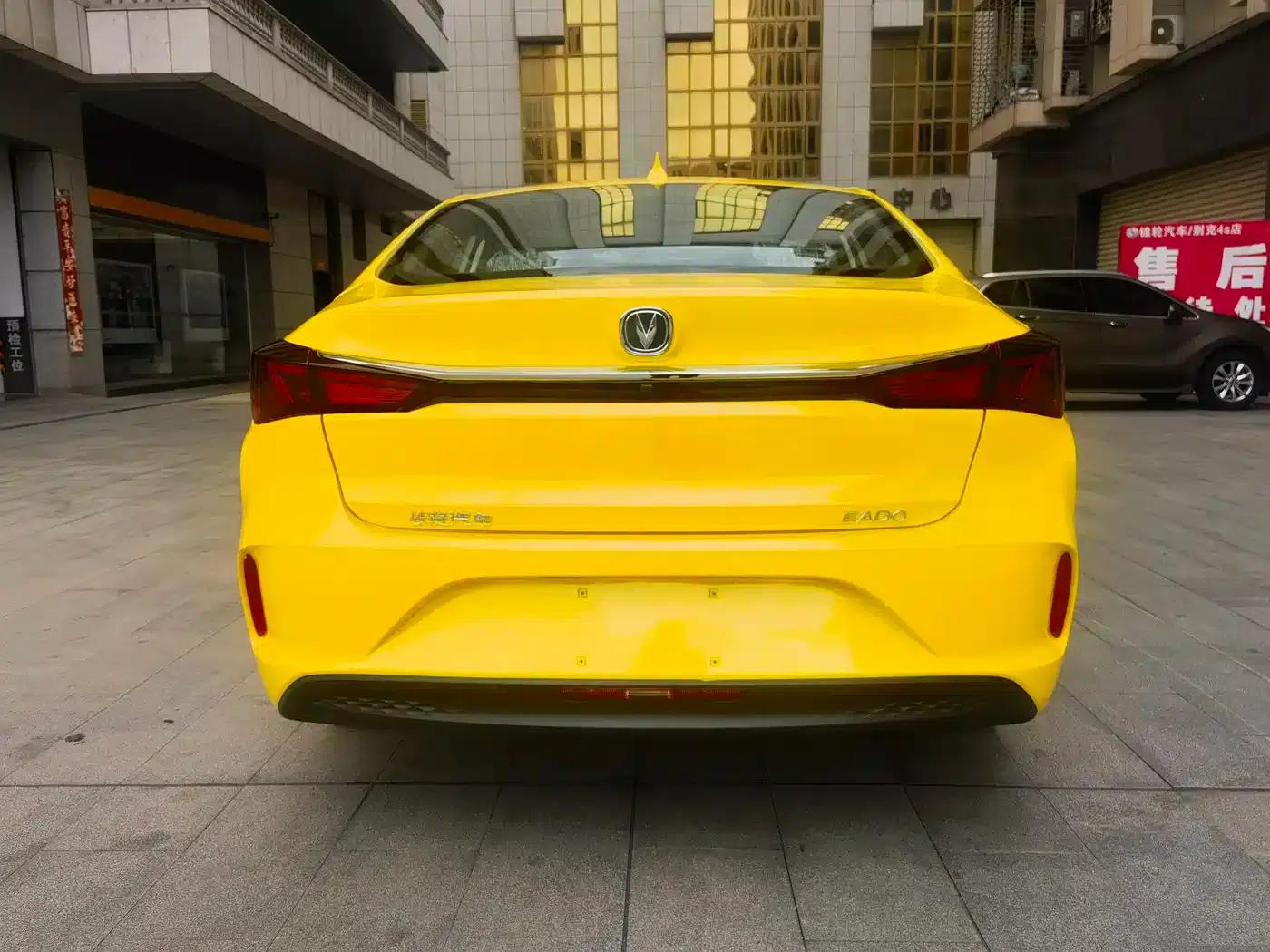 Changan Eado New Energy 2022 EV460 Smart Online Edition (Lithium Iron Phosphate) — миниатюра 6