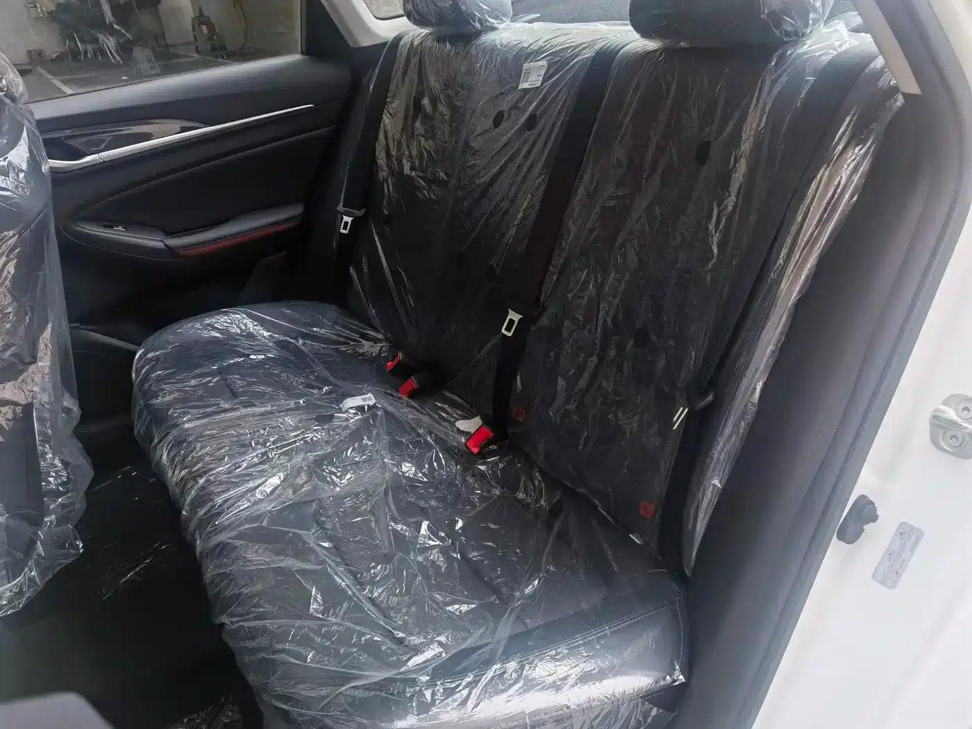 Changan Eado New Energy 2022 EV460 Smart Online Edition (Lithium Iron Phosphate) — миниатюра 9