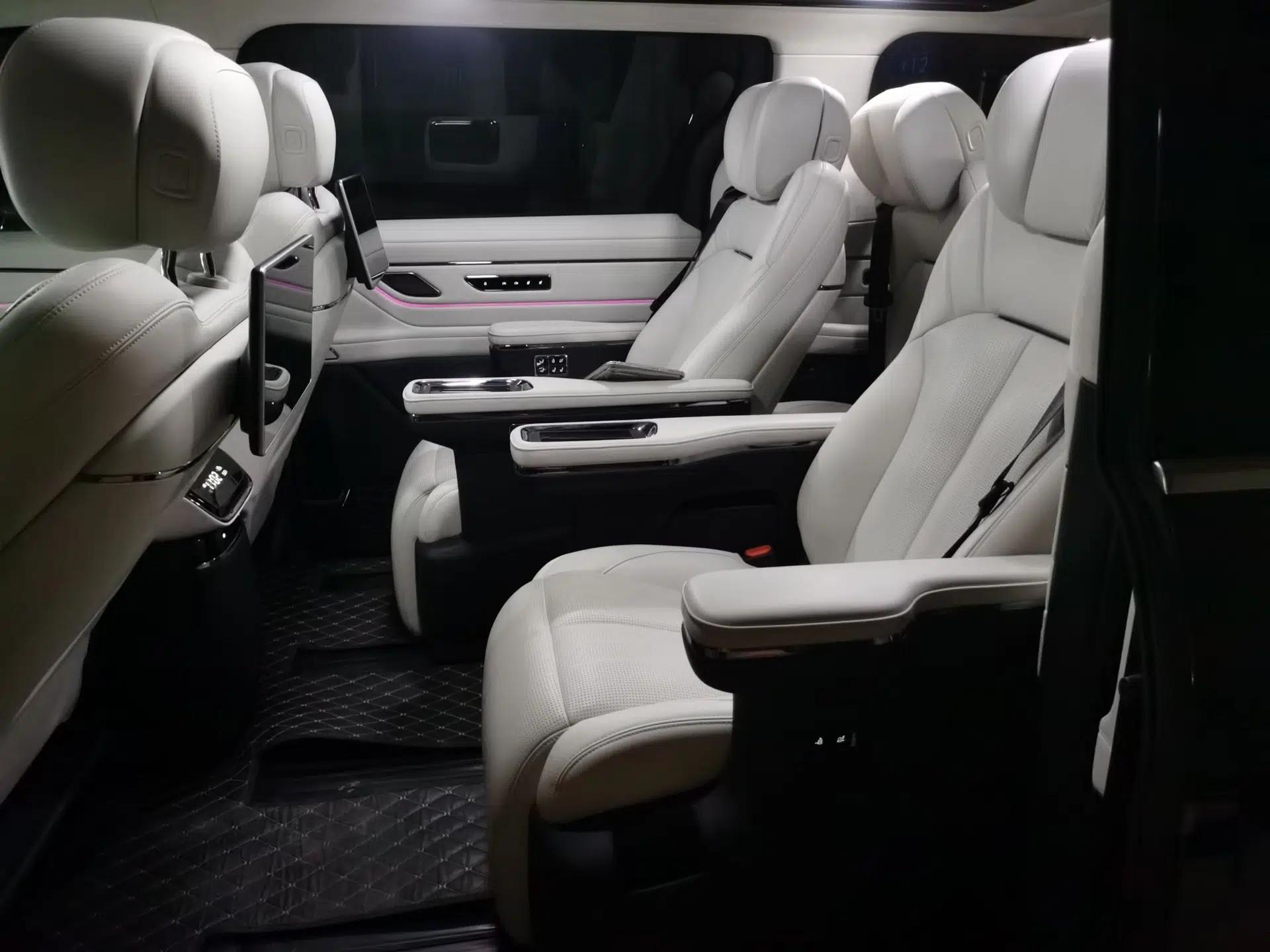 Geely Galaxy LEVC L380 2025 650 km Flagship Edition All-Wheel Drive — миниатюра 14