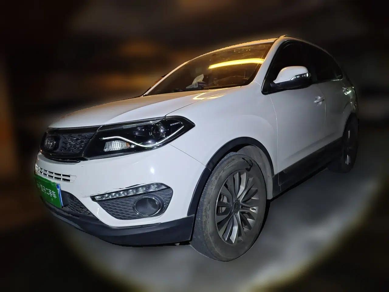 Cowin X5 2017 1.5T Manual Luxury Model — миниатюра 1
