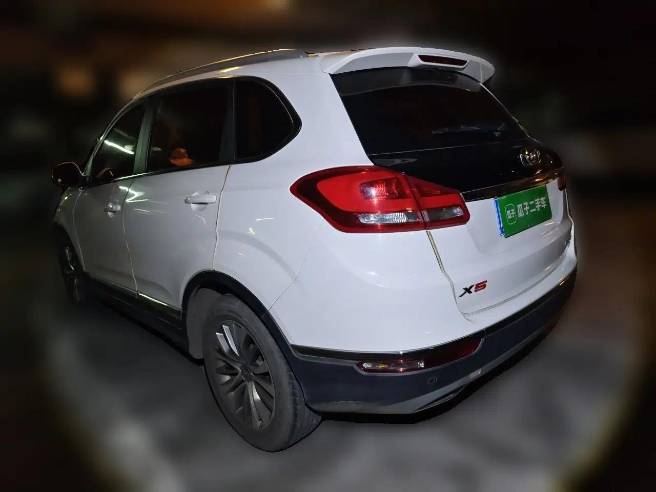 Cowin X5 2017 1.5T Manual Luxury Model — миниатюра 4