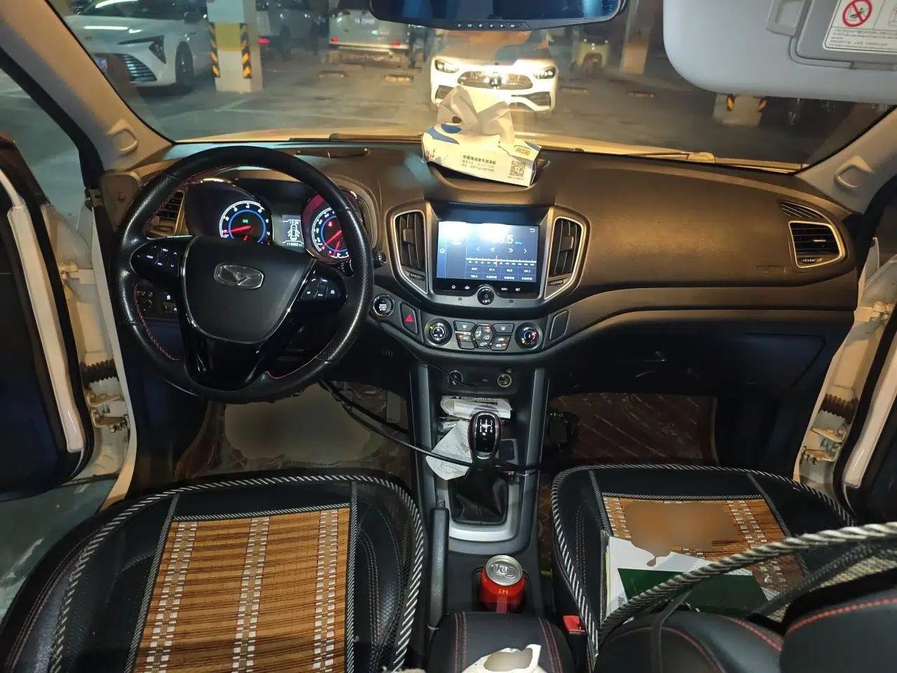 Cowin X5 2017 1.5T Manual Luxury Model — миниатюра 9