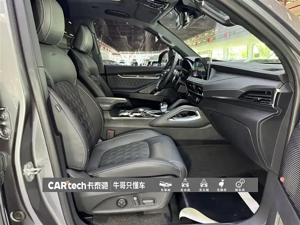 SAIC MAXUS D90 Pro 2021 2.0T Gasoline 4WD Flagship Edition 7-Seater — миниатюра 27