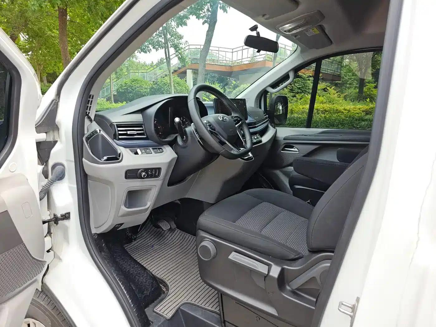 Xintu V70 2023 2.0T Elite Edition Automatic Long Wheelbase Mid-Roof 6/7 Seats — миниатюра 12
