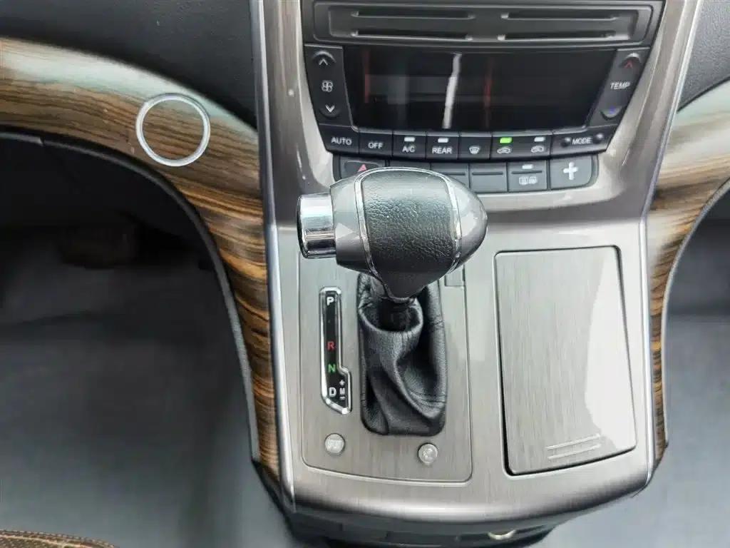 Fengxing CM7 2018 2.0T Automatic Classic Premium Edition — миниатюра 13