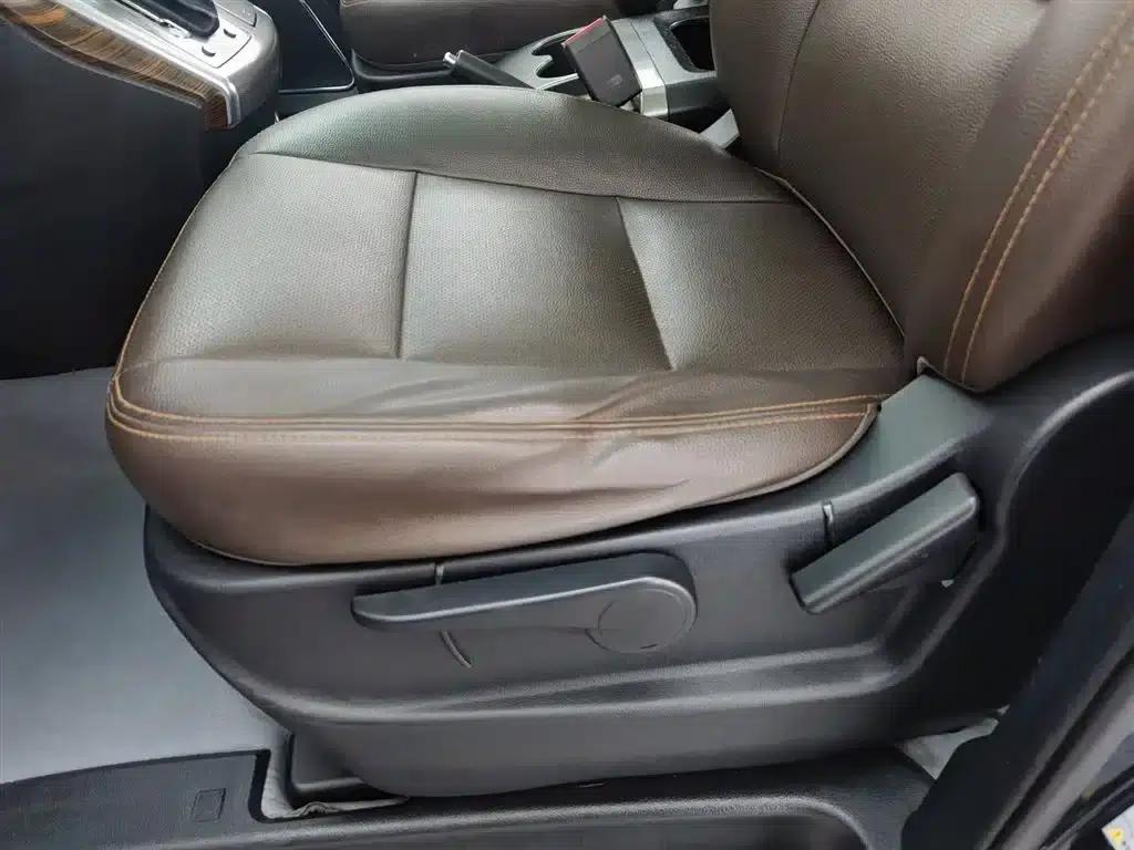 Fengxing CM7 2018 2.0T Automatic Classic Premium Edition — миниатюра 20