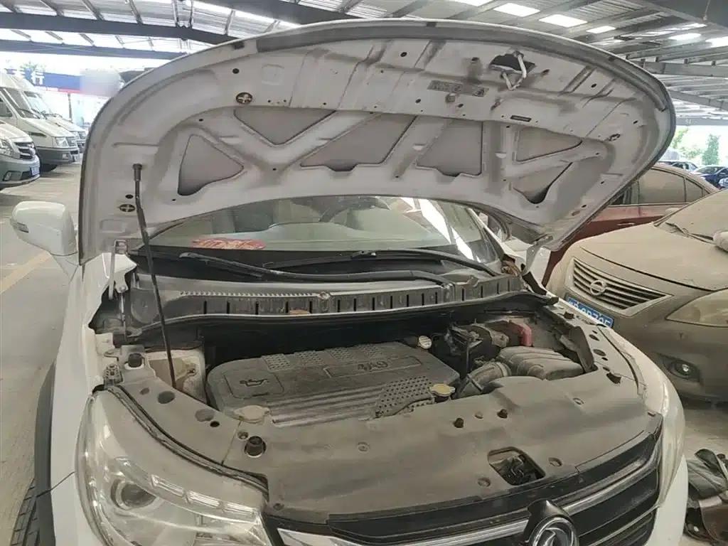 Jingyi XV 2015 1.6L CVT Deluxe Edition — миниатюра 20