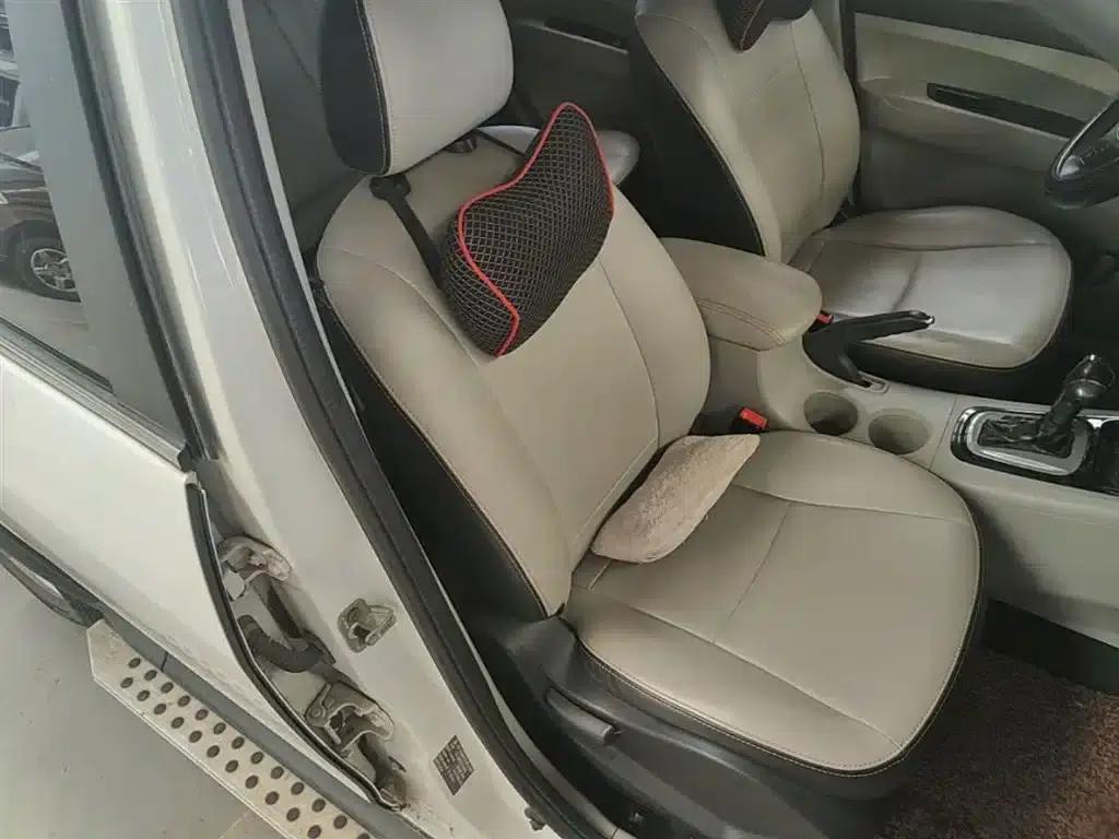 Jingyi XV 2015 1.6L CVT Deluxe Edition — миниатюра 25