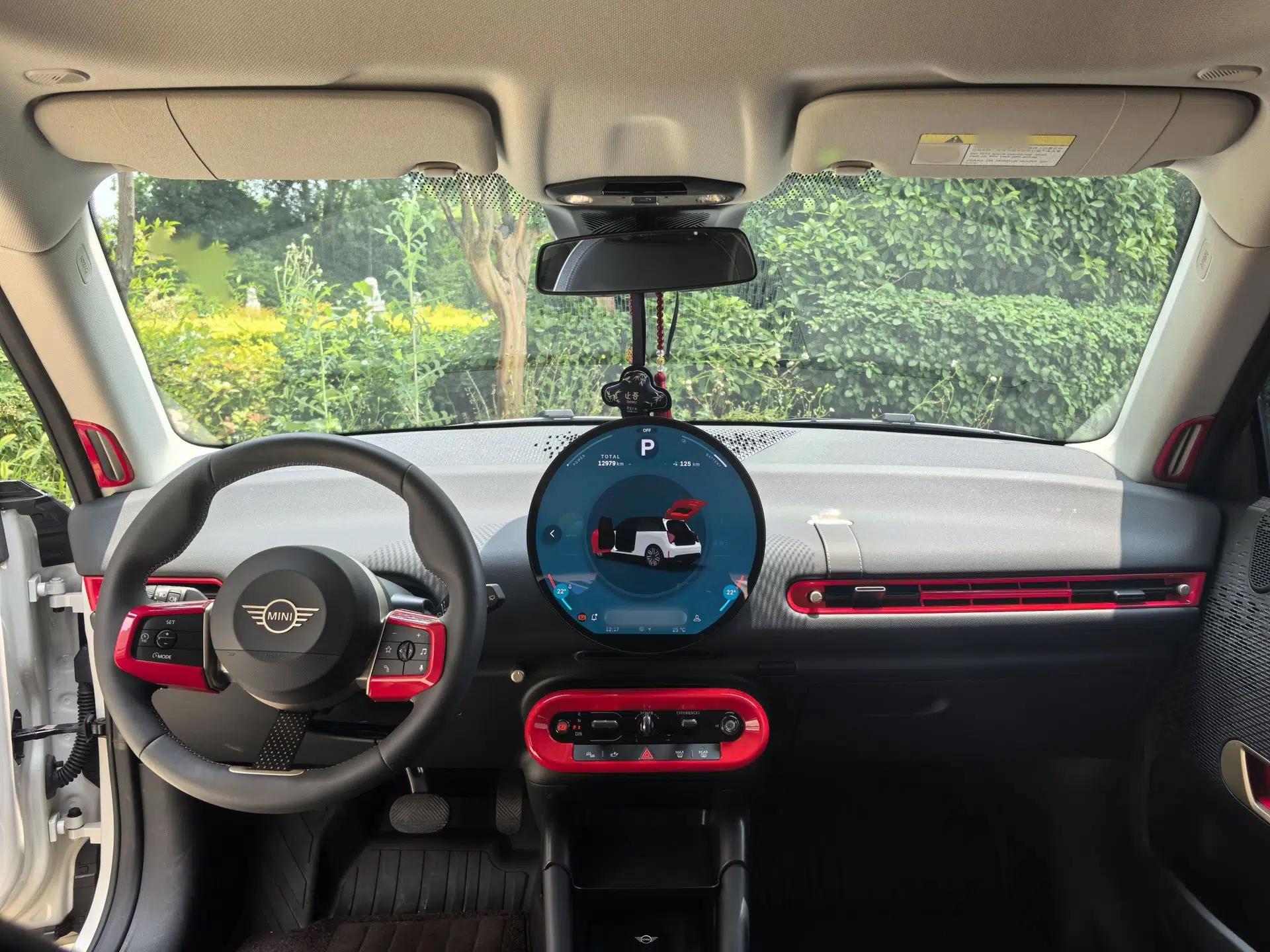 MINI Electric COOPER 2024 456km COOPER E Classic Edition — миниатюра 10