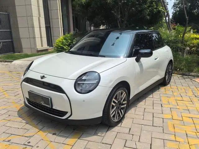 MINI Electric COOPER 2024 456km COOPER E Classic Edition