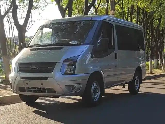 New Generation Ford Transit 2019 Model 2.2T Multi-functional Short Wheelbase Mid-Low Roof 6-Seater National VI Emission Standard