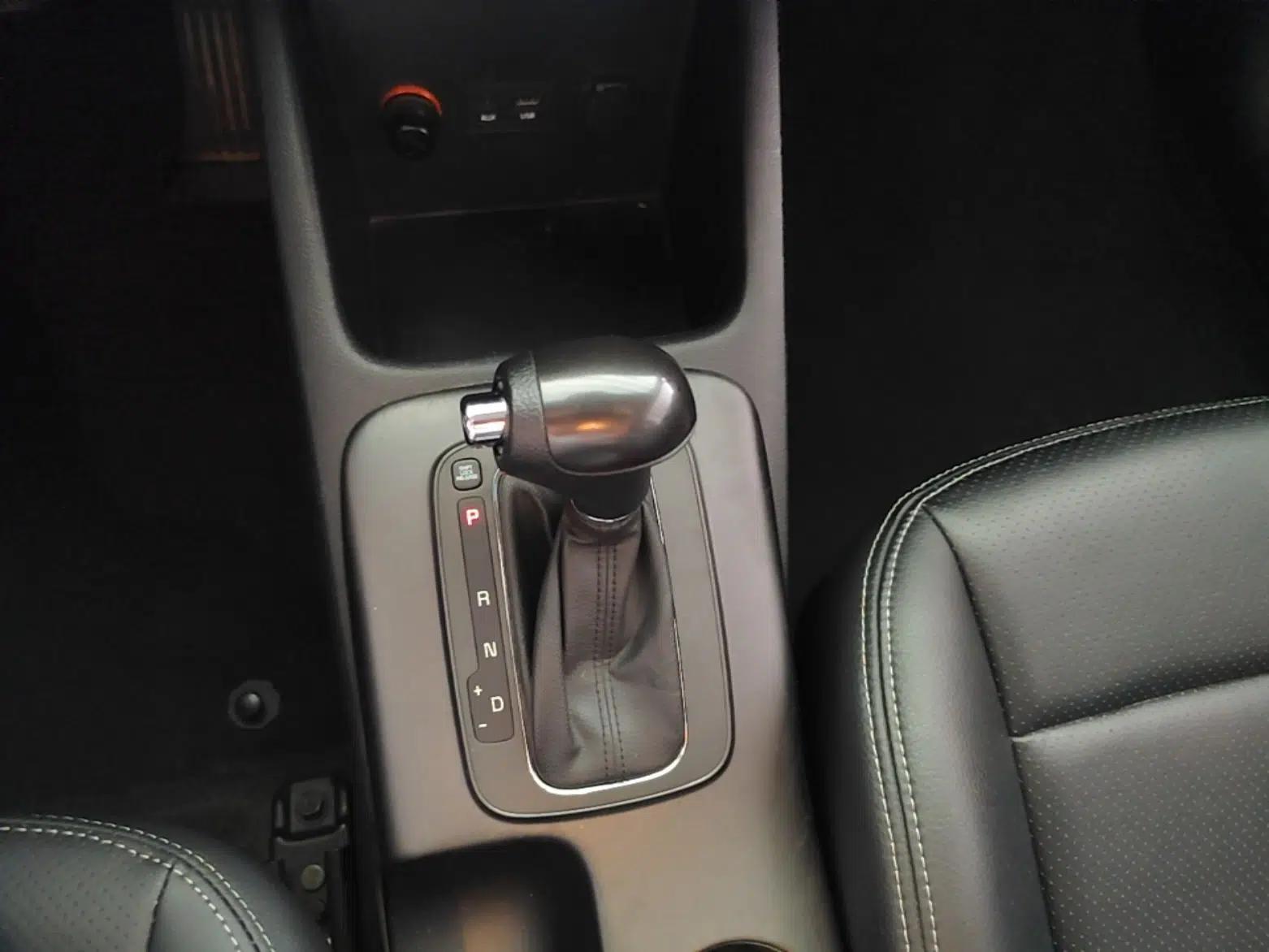 Kia K3S 2014 1.6L Automatic GL — миниатюра 16