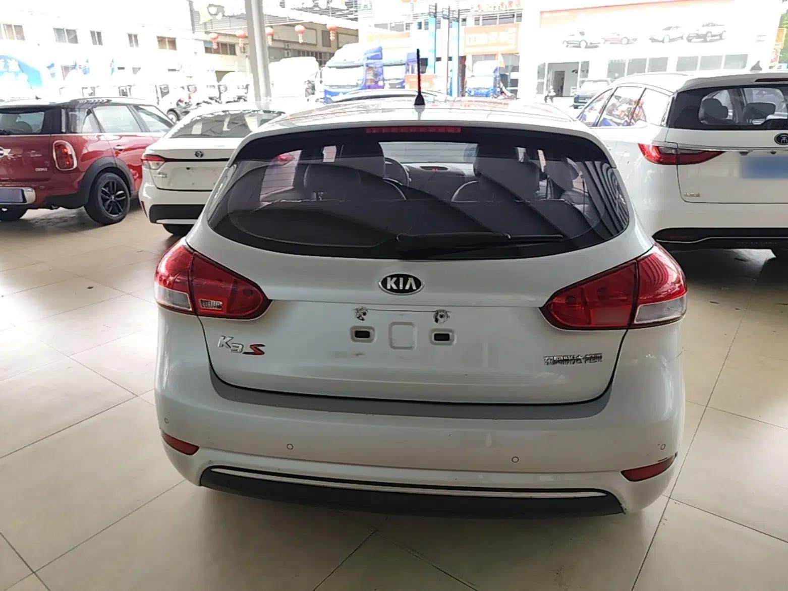 Kia K3S 2014 1.6L Automatic GL — миниатюра 5