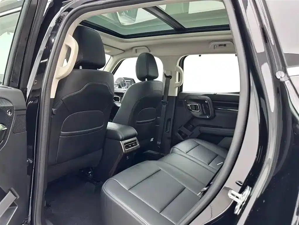 Haval Big Dog PLUS New Energy 2023 DHT-PHEV 105km Trendy Electric Edition Plus — миниатюра 21
