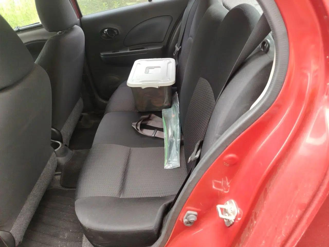 Nissan March 2010 1.5L Automatic Easy-Style Version — миниатюра 17