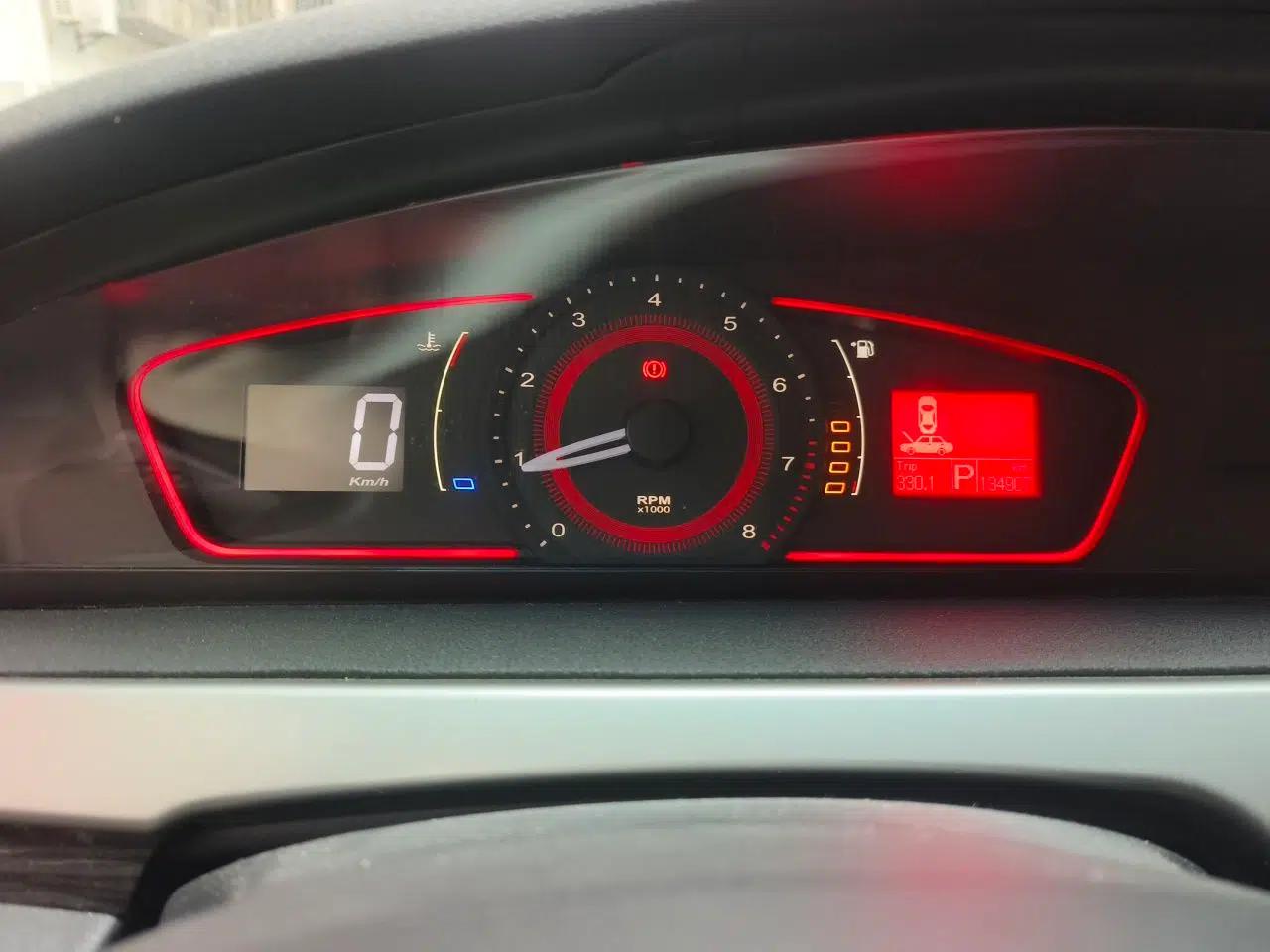 Roewe 550 2012 550 1.8L Automatic Value Edition — миниатюра 11