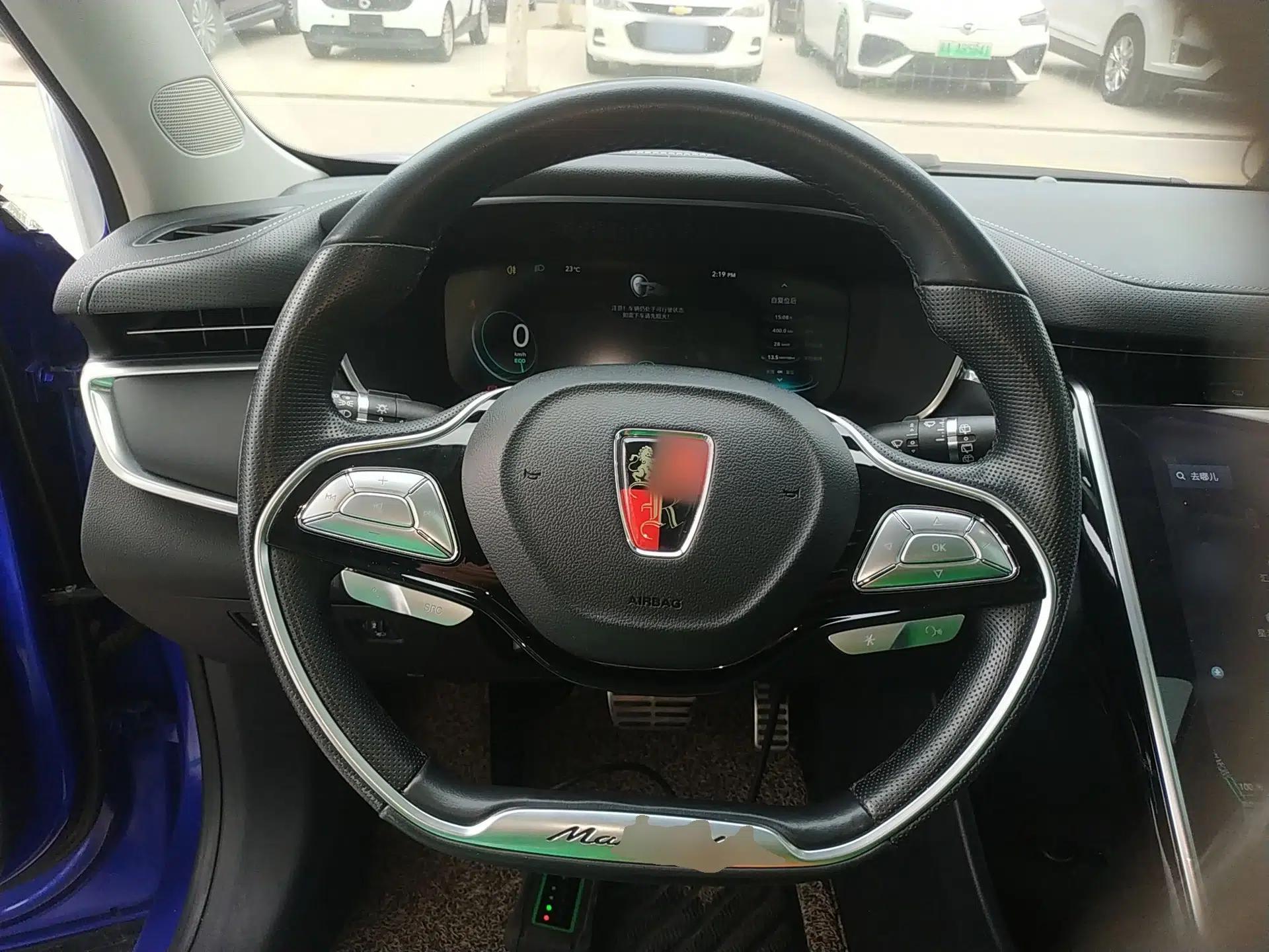 Roewe MARVEL X 2018 Rear-Drive Model — миниатюра 14