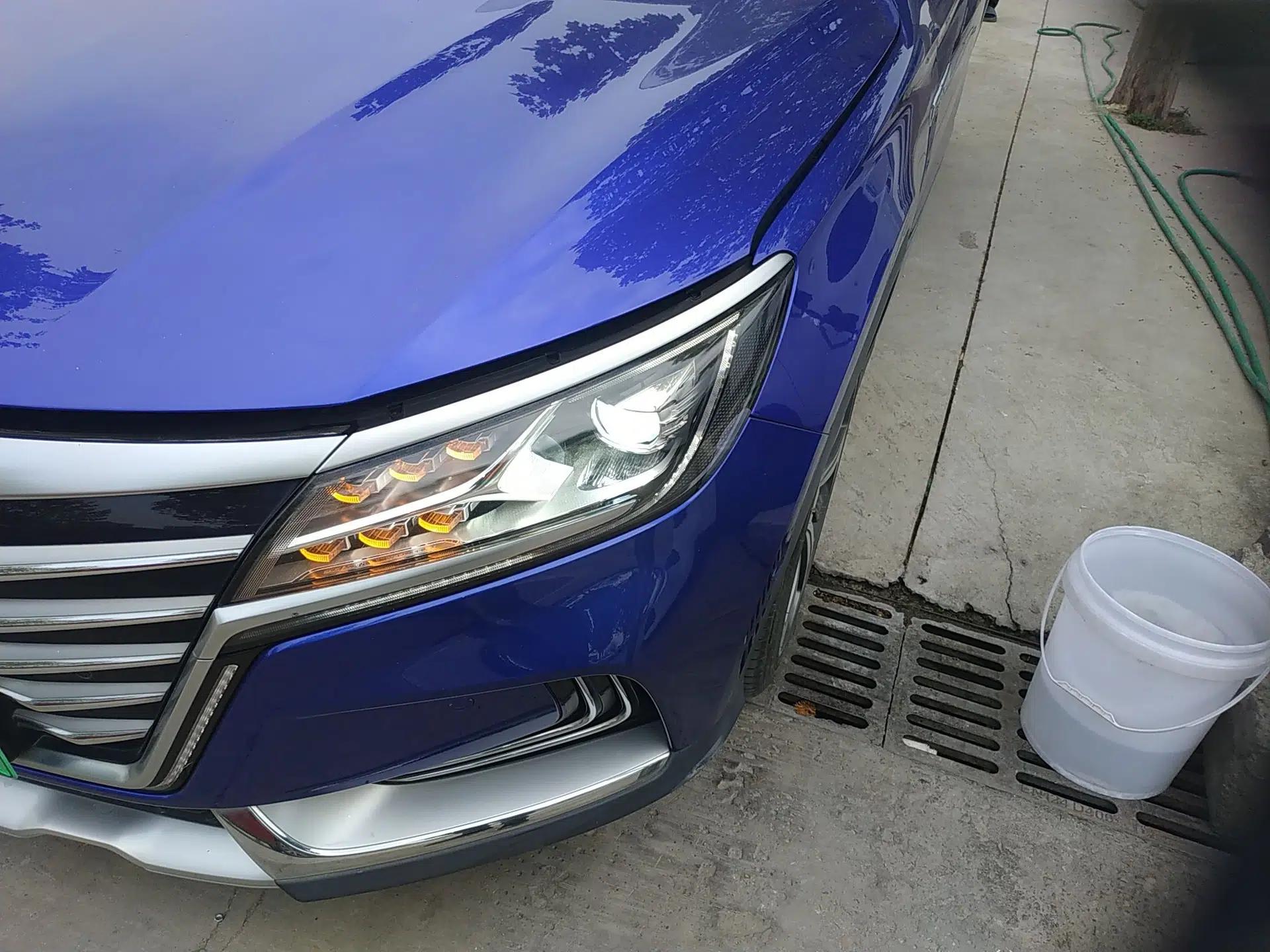 Roewe MARVEL X 2018 Rear-Drive Model — миниатюра 3
