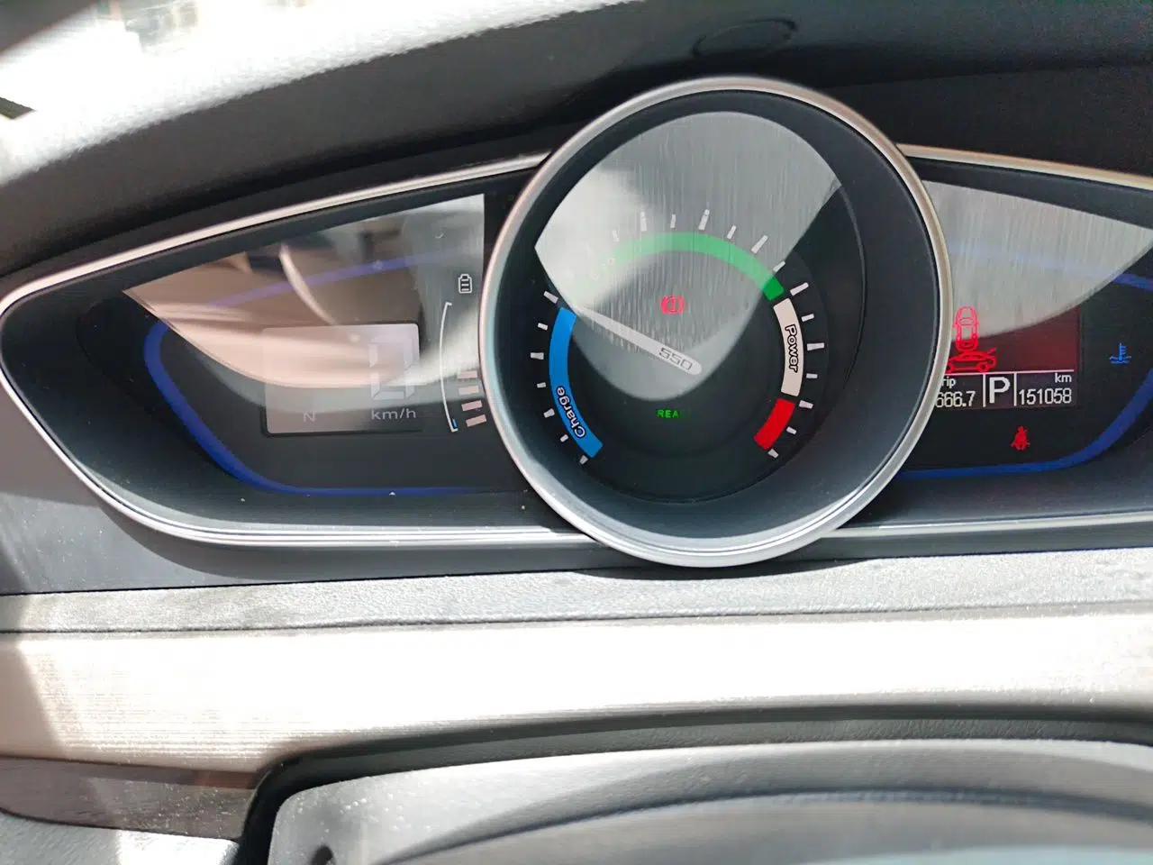 Roewe e550 2016 Flagship Edition — миниатюра 12
