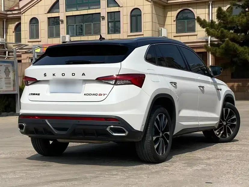 Skoda Kodiaq GT 2022 TSI330 Two-Wheel-Drive Luxury Edition — миниатюра 5