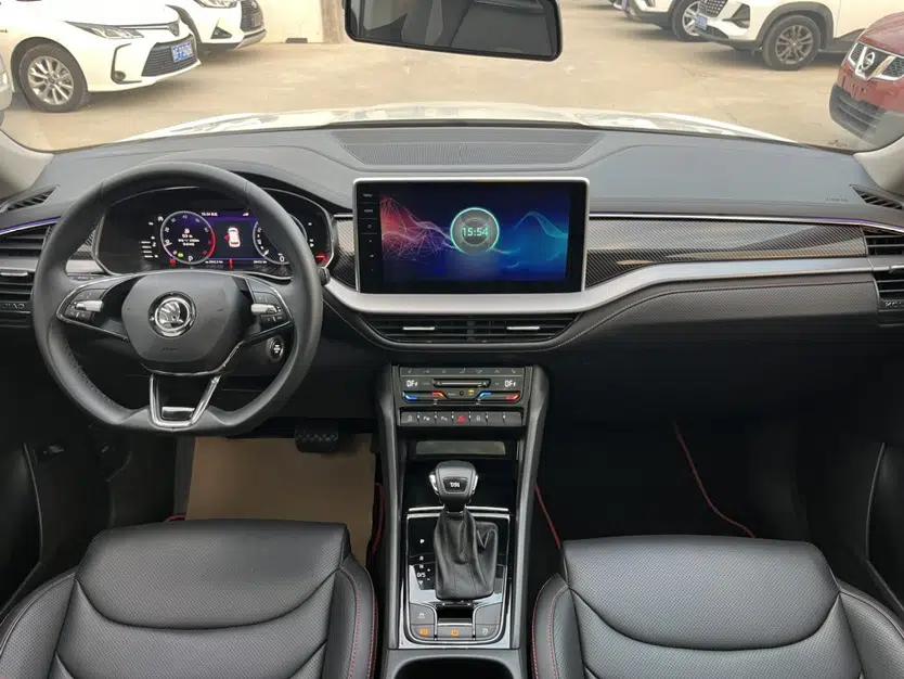 Skoda Kodiaq GT 2022 TSI330 Two-Wheel-Drive Luxury Edition — миниатюра 7