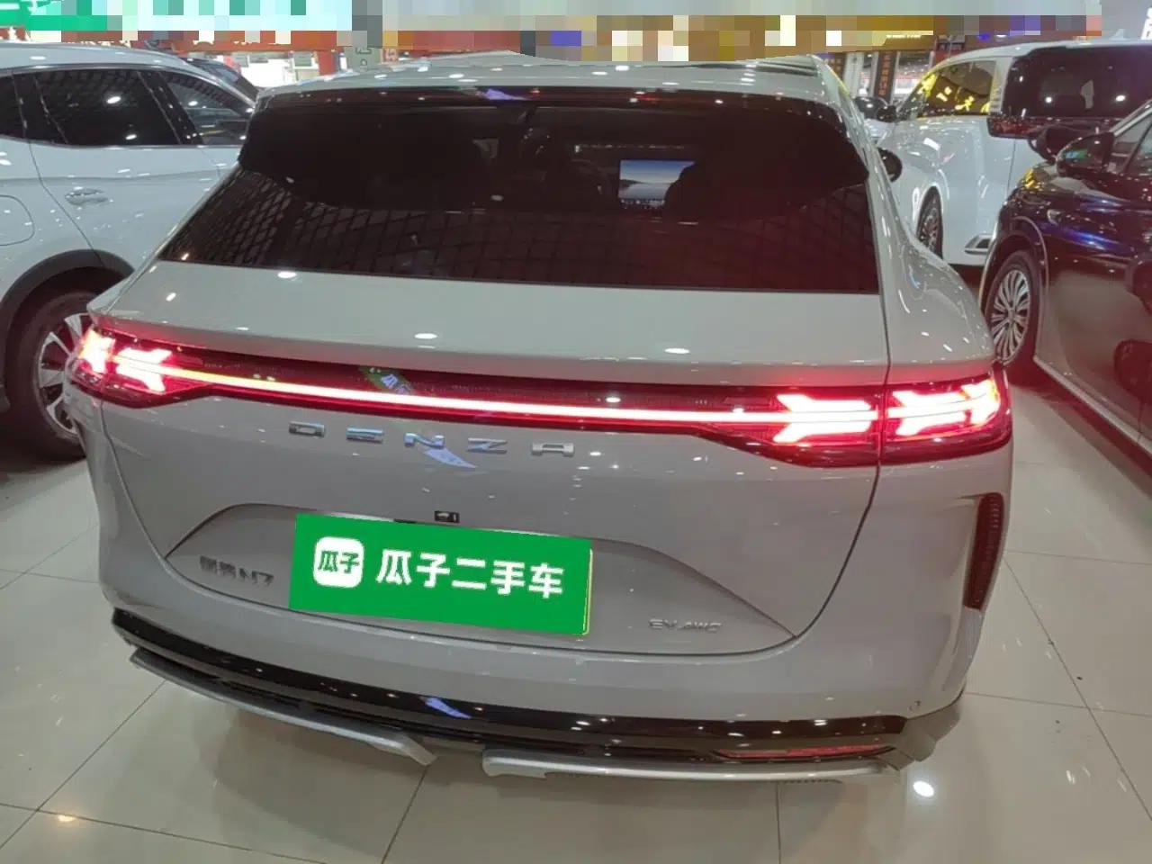 Denza N7 2024 630 All-Wheel Drive Intelligent Driving Max Edition — миниатюра 5