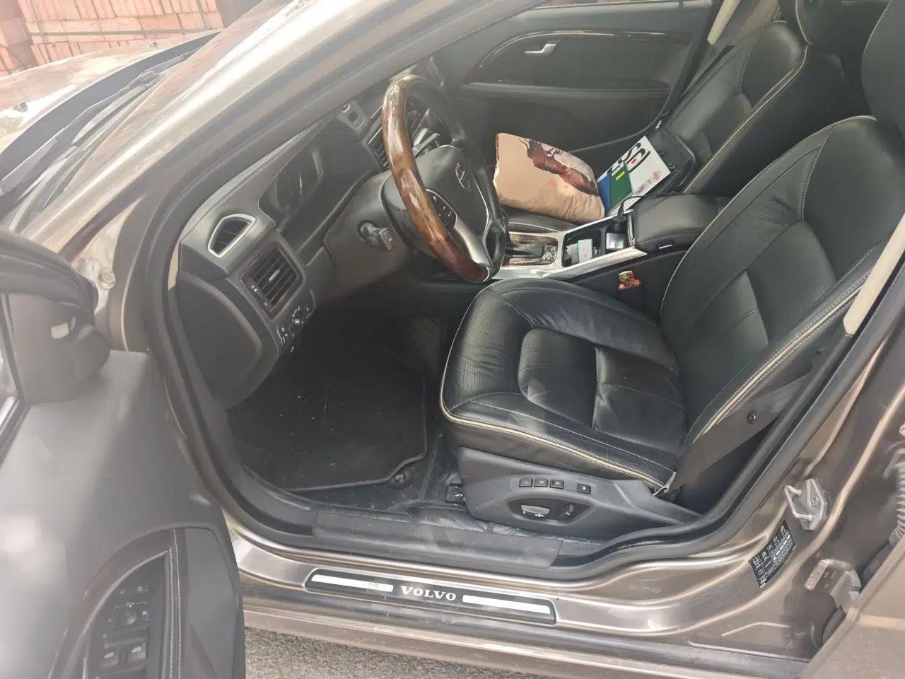Volvo S80L 2014 2.0T T5 Luxury Executive Edition — миниатюра 15