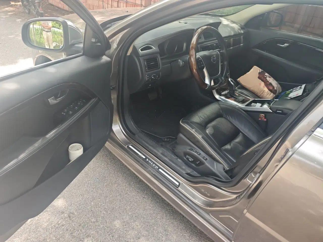 Volvo S80L 2014 2.0T T5 Luxury Executive Edition — миниатюра 16