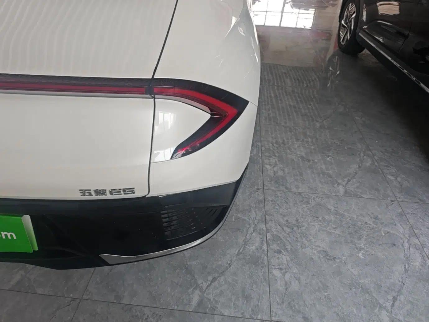 Wuling E5 2024 510 km Standard Version — миниатюра 9