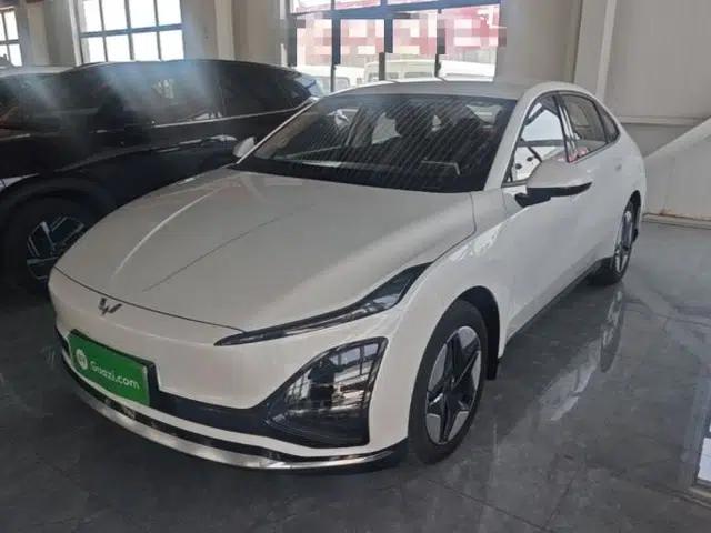 Wuling E5 2024 510 km Standard Version