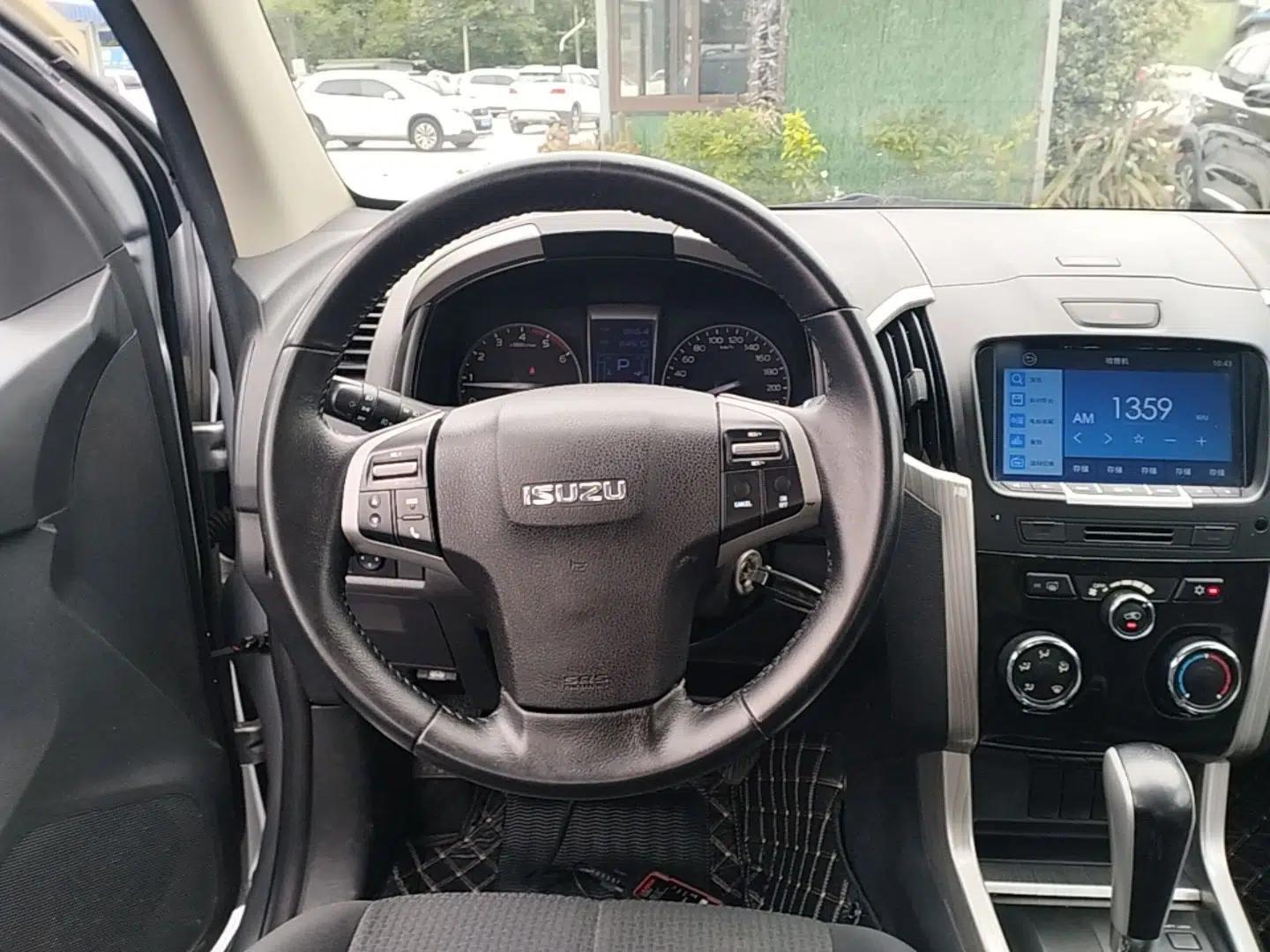 Isuzu D-MAX 2018 3.0T Two-Wheel Drive Automatic Elite Version 4JJ1-TC HI — миниатюра 13