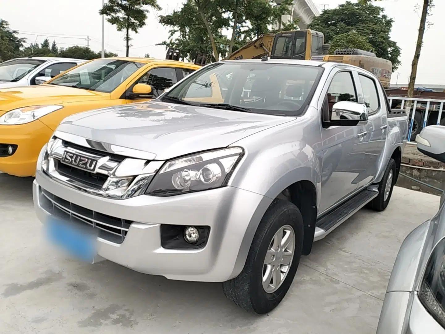 Isuzu D-MAX 2018 3.0T Two-Wheel Drive Automatic Elite Version 4JJ1-TC HI — миниатюра 1