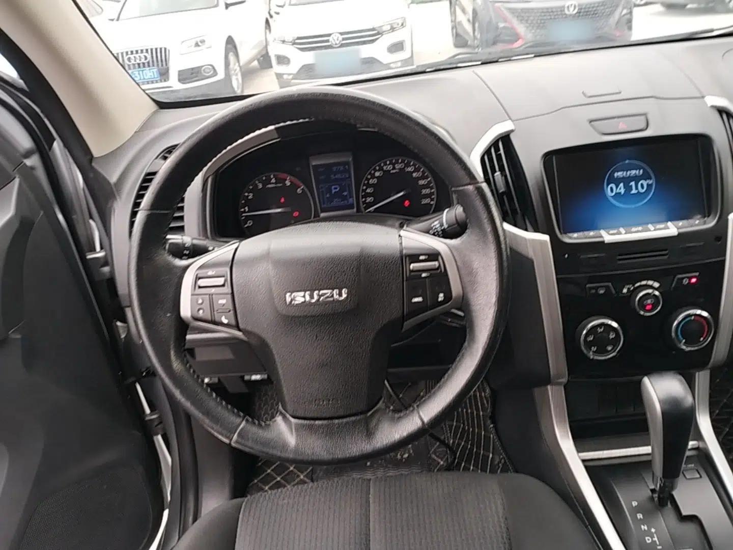 Isuzu D-MAX 2018 3.0T Two-Wheel Drive Automatic Elite Version 4JJ1-TC HI — миниатюра 13