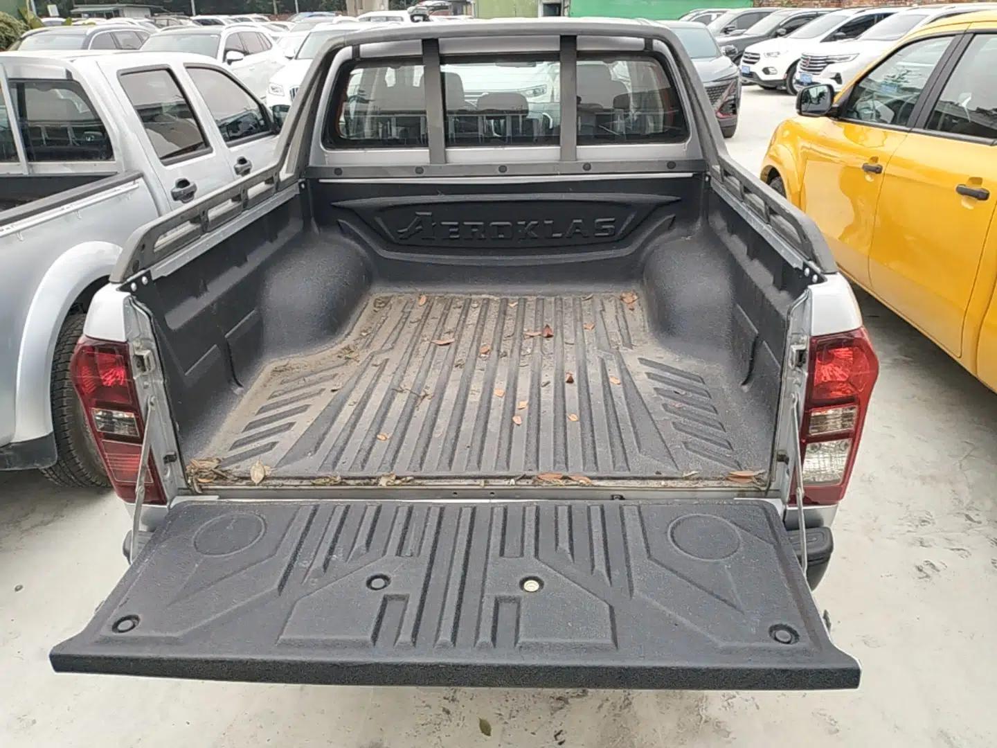 Isuzu D-MAX 2018 3.0T Two-Wheel Drive Automatic Elite Version 4JJ1-TC HI — миниатюра 22