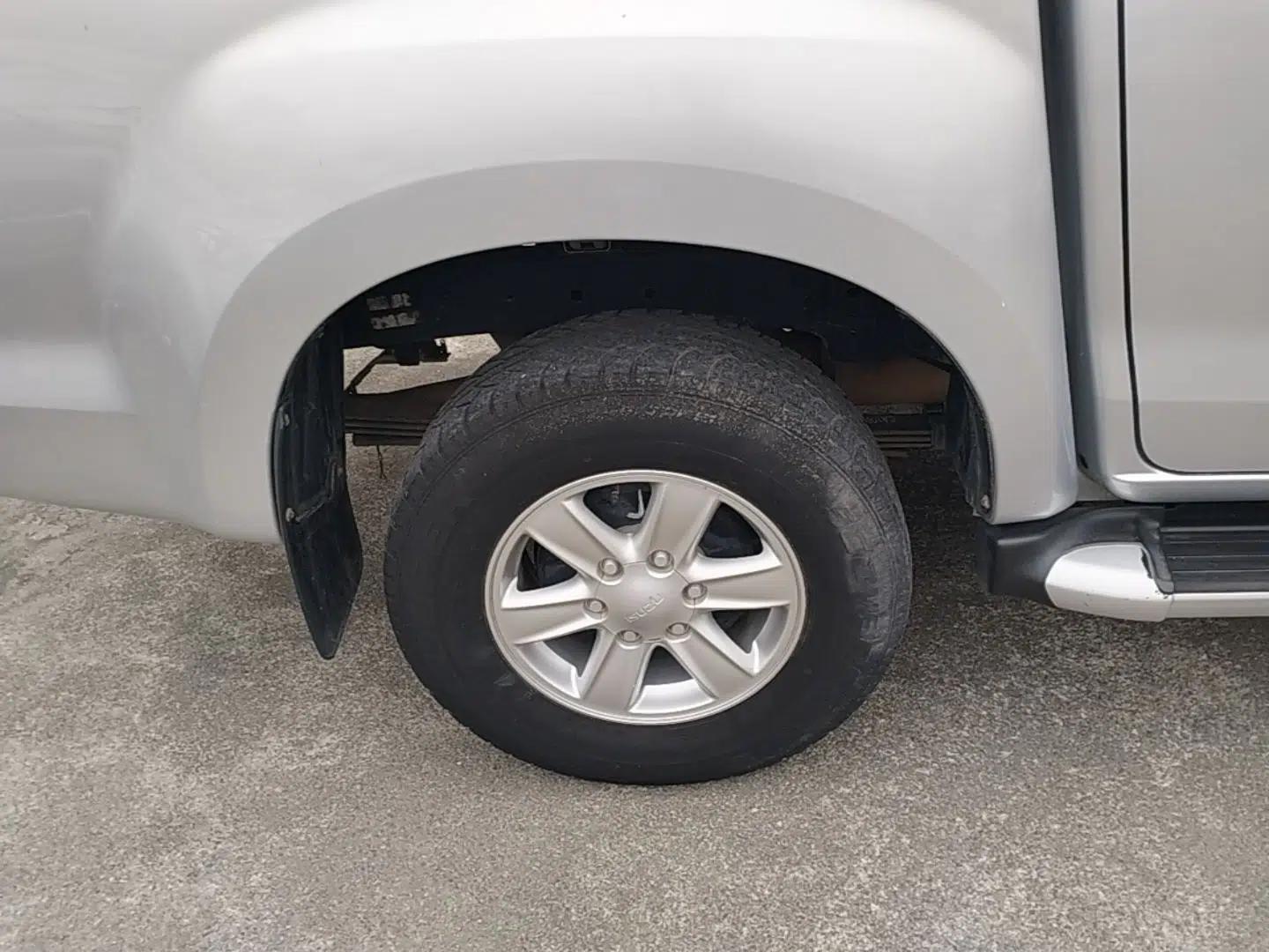 Isuzu D-MAX 2018 3.0T Two-Wheel Drive Automatic Elite Version 4JJ1-TC HI — миниатюра 16
