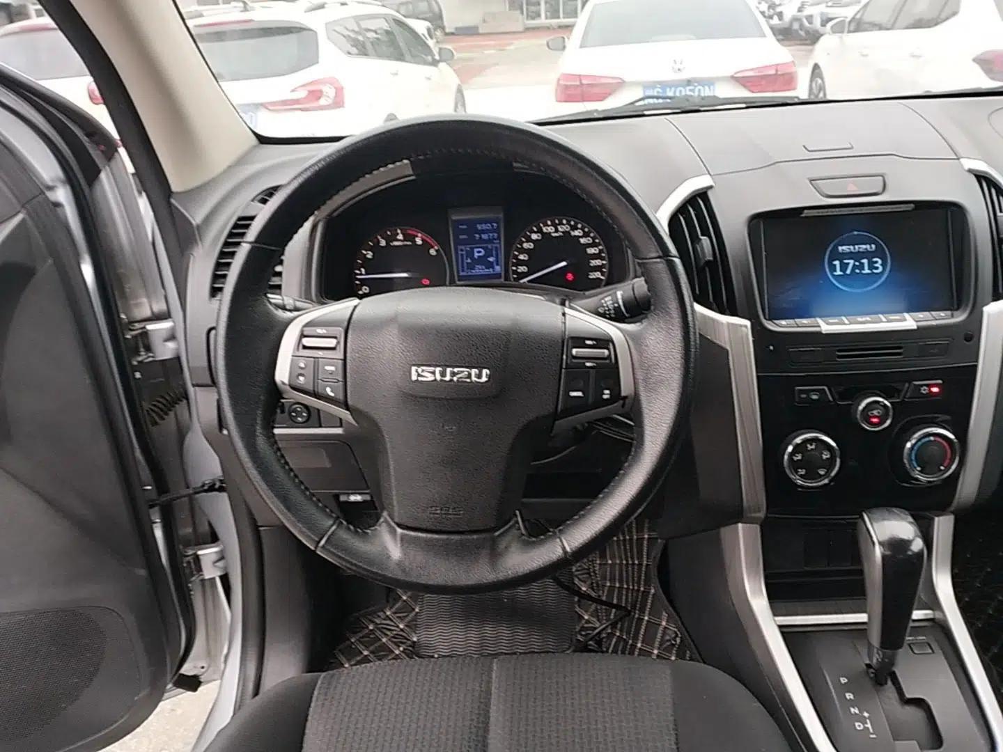 Isuzu D-MAX 2018 3.0T Two-Wheel Drive Automatic Elite Version 4JJ1-TC HI — миниатюра 18